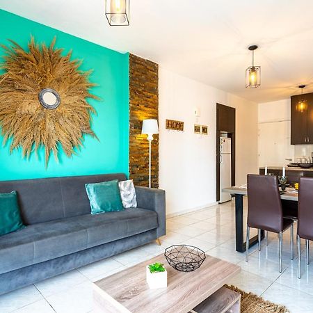 Araminta 2-Bedroom Apartment In Larnaka Exterior foto