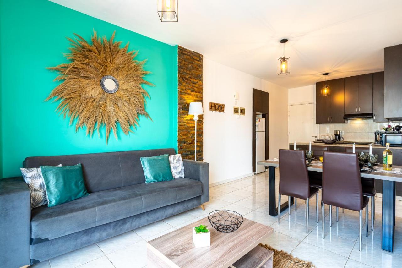 Araminta 2-Bedroom Apartment In Larnaka Exterior foto